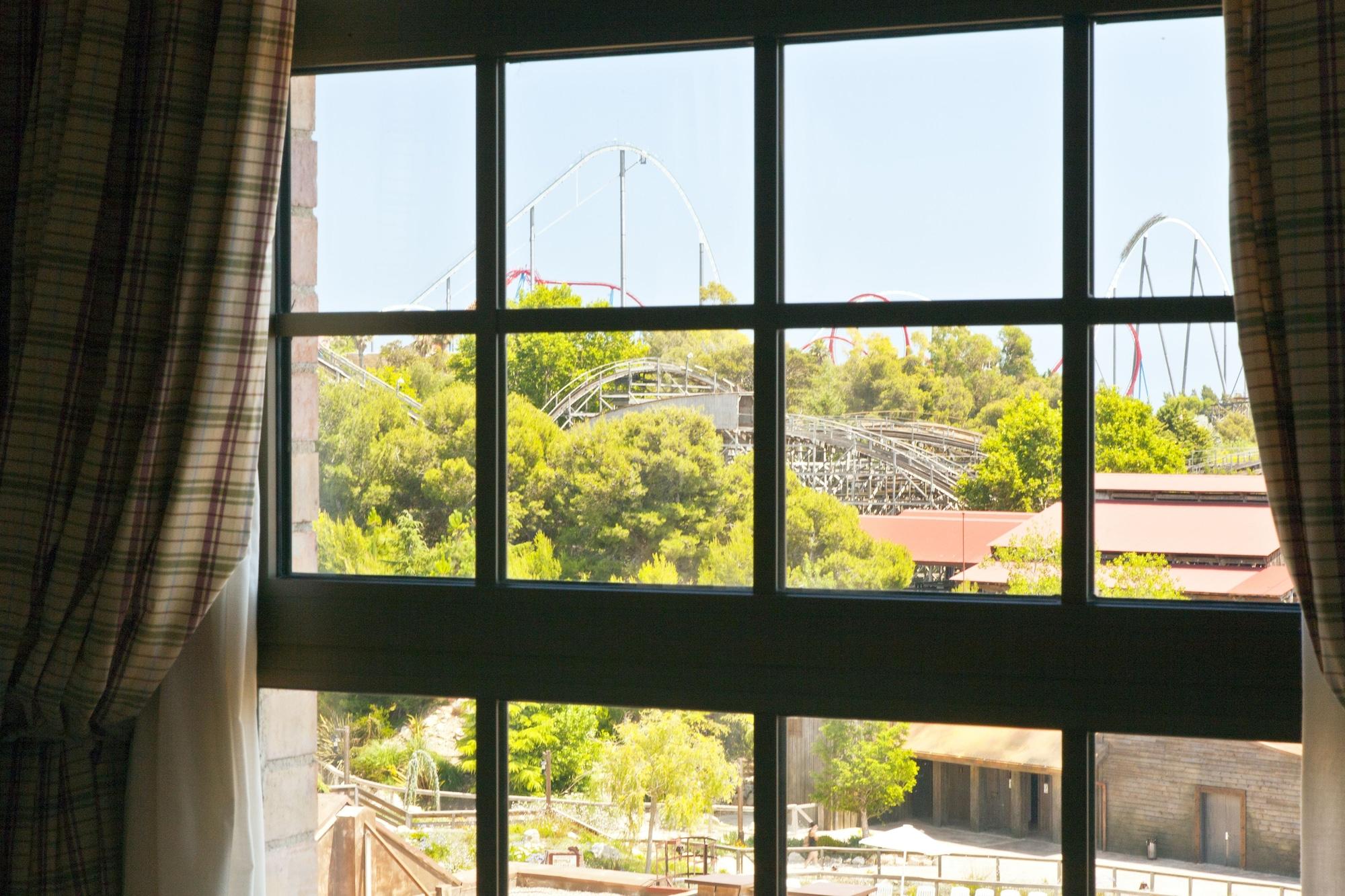 PortAventura Hotel Gold River: Theme Park Access Included Salou Exterior photo
